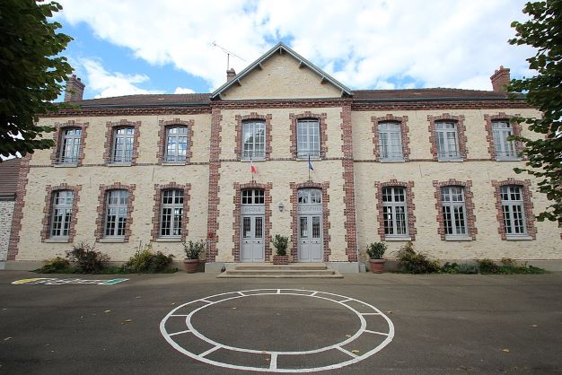 Ecole_d'Orphin